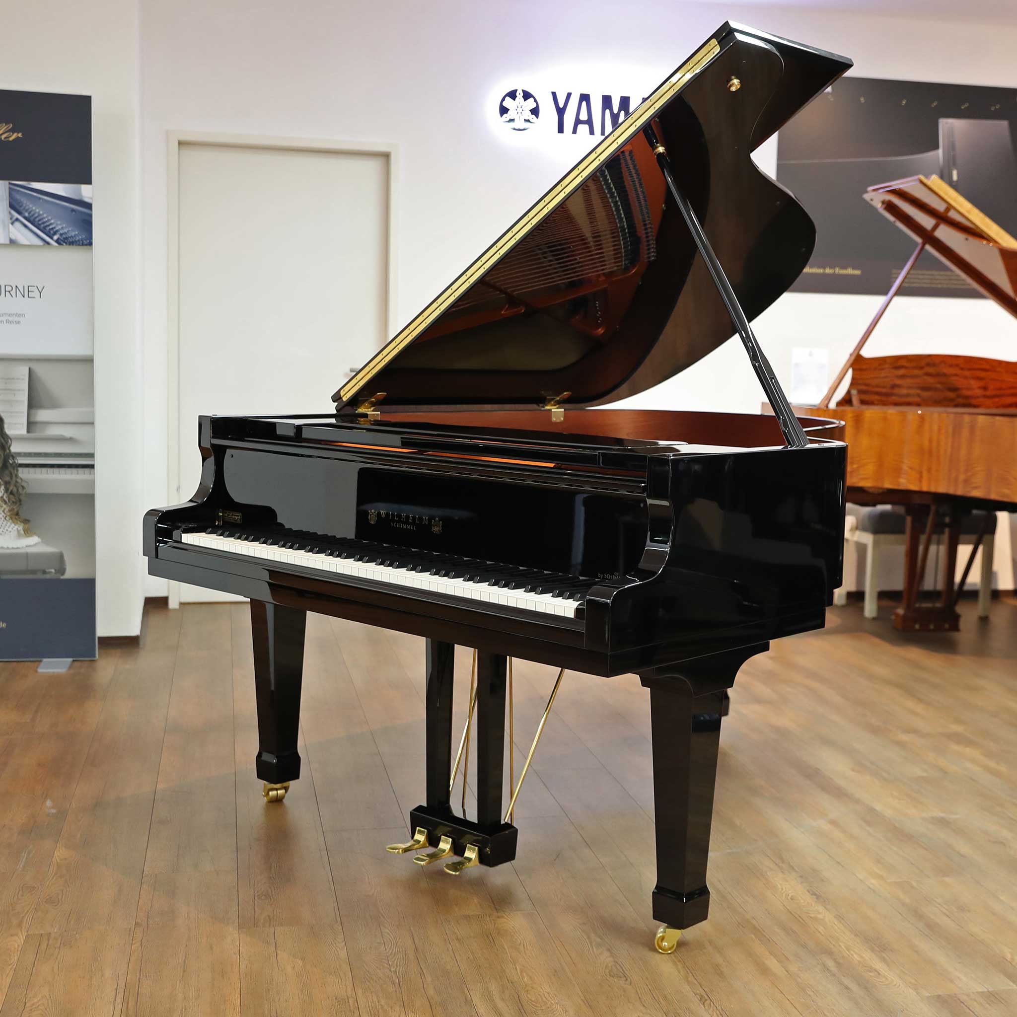 Wilhelm Schimmel Flügel W180 schwarz poliert gebraucht front