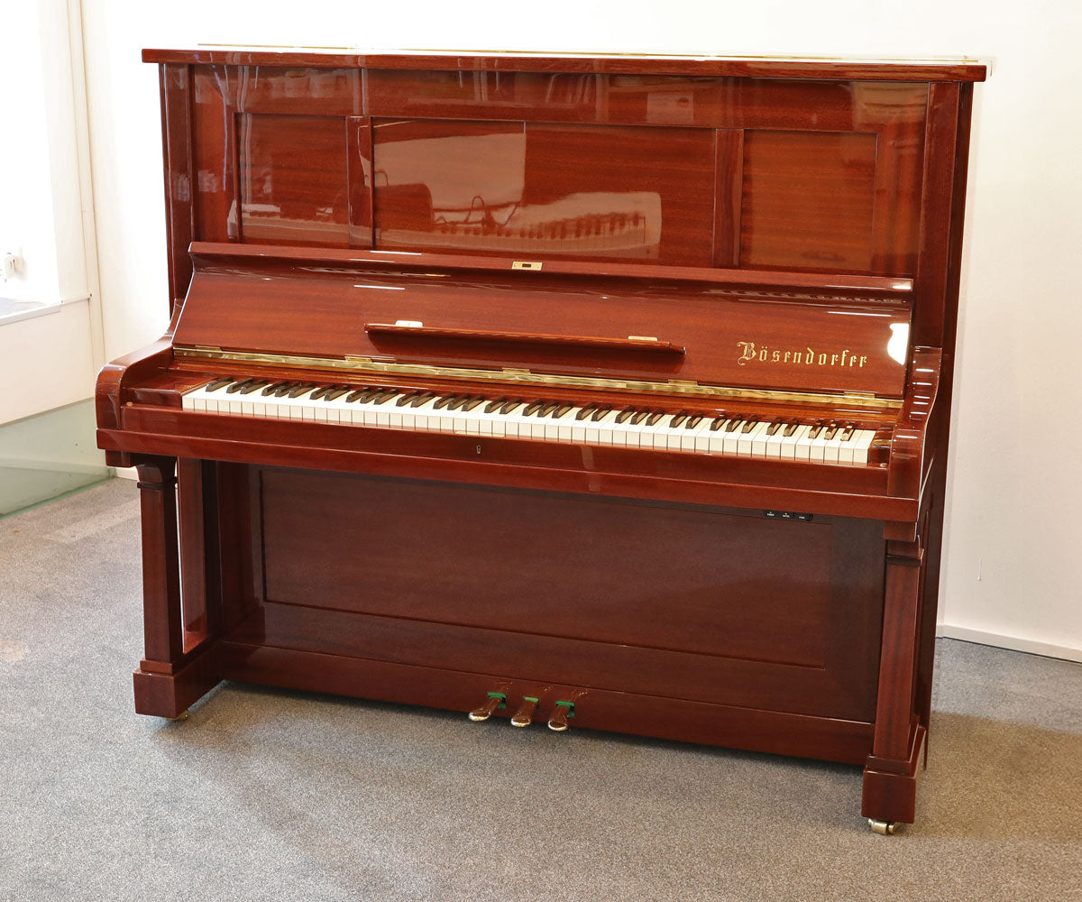 Piano Bösendorfer 130 Mahagoni poliert front