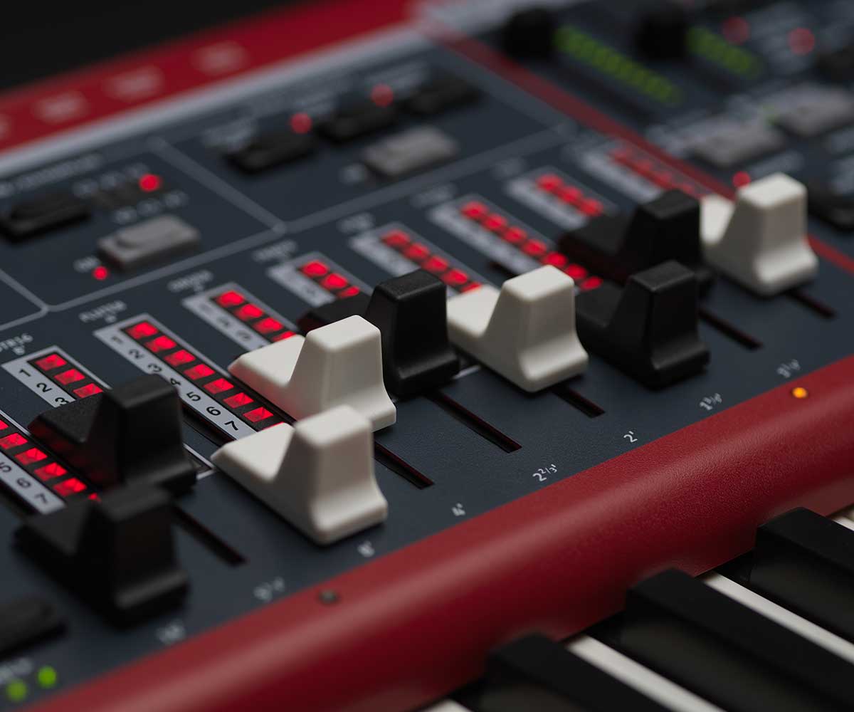 Clavia Nord Stage 4 - Compact