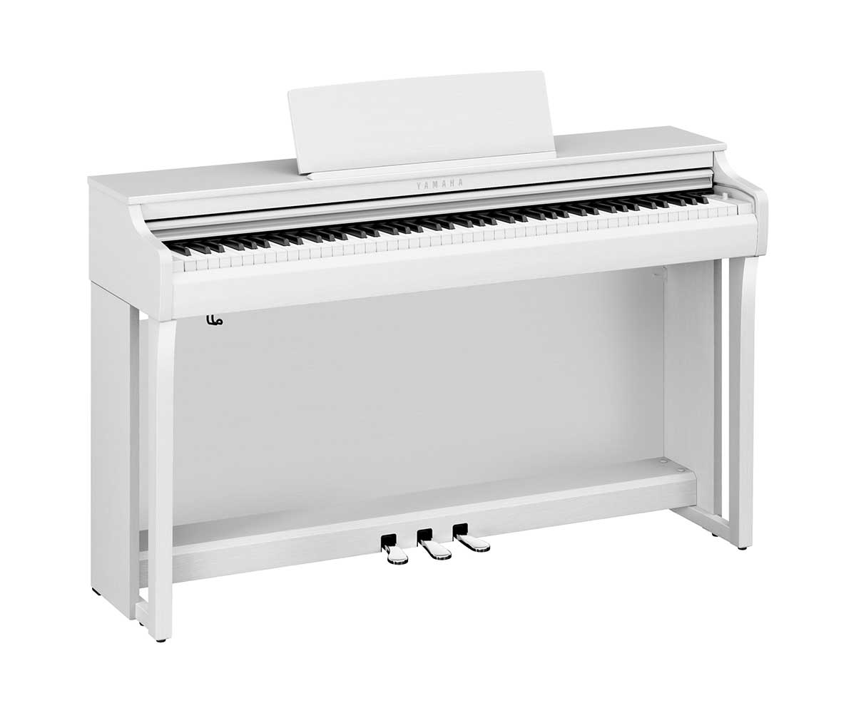 Yamaha Clavinova CLP-825WH weiß rechts