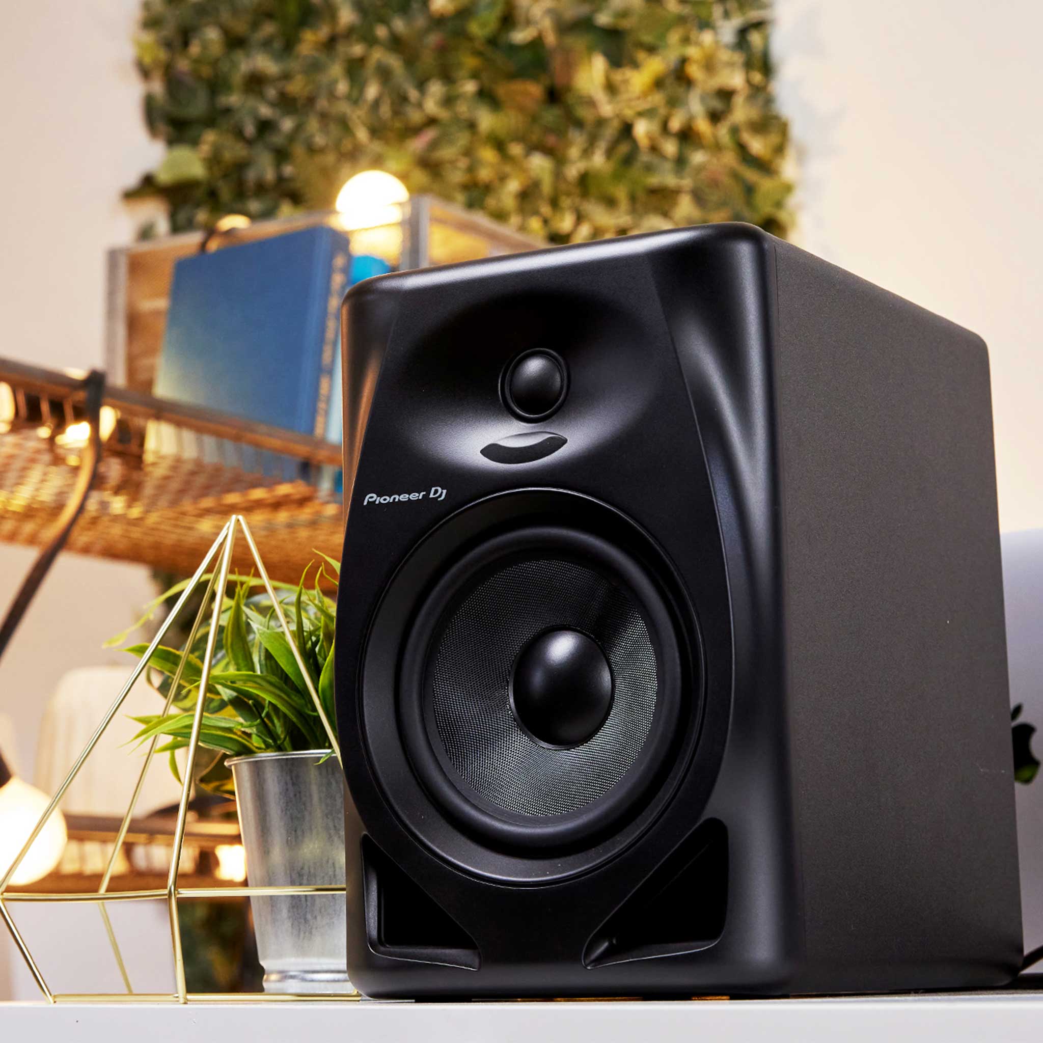 Pioneer DJ-DM50D Black front