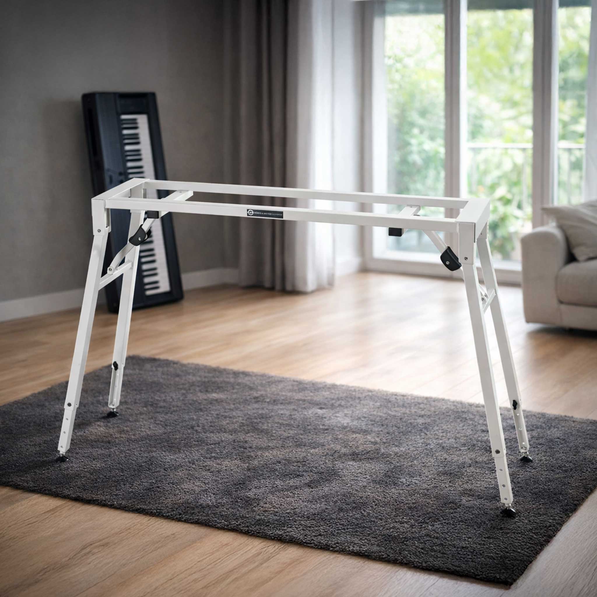 König & Meyer Klapptisch im Wohnzimmer