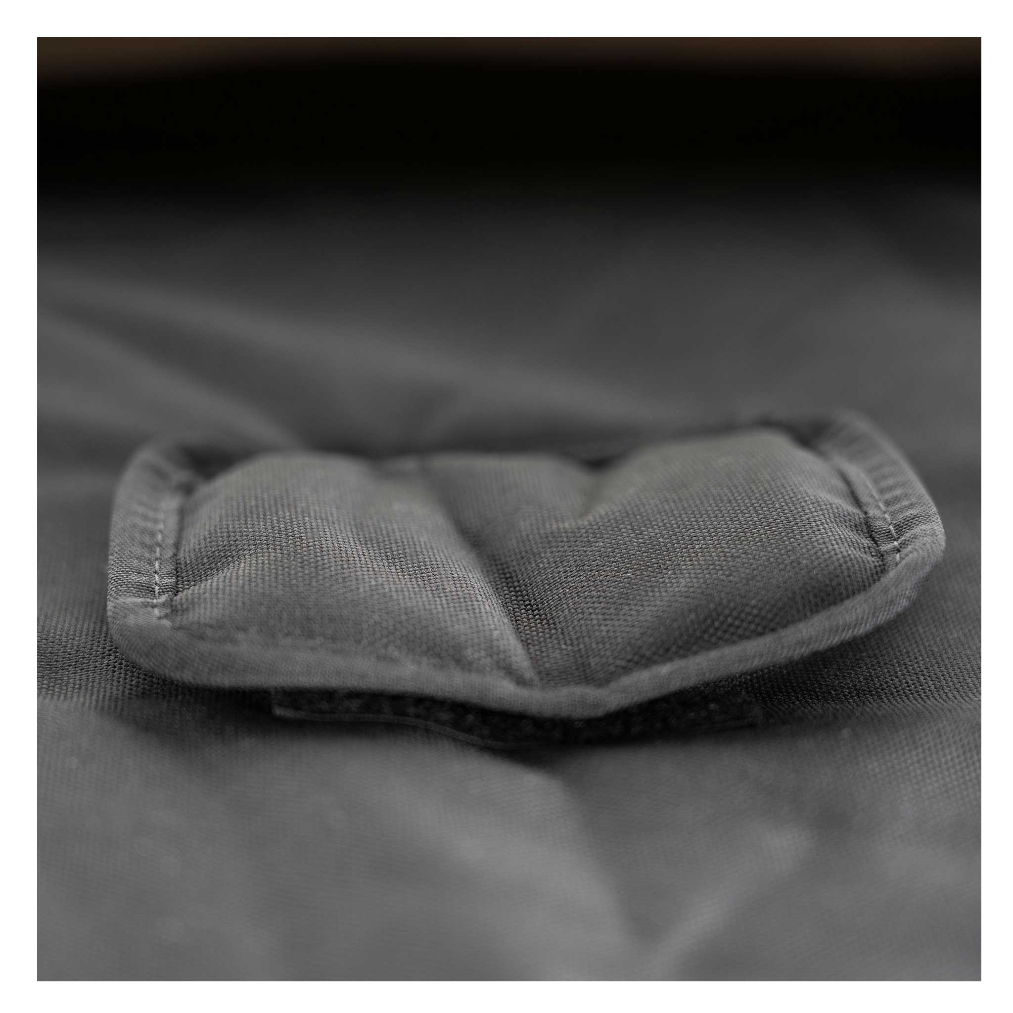 RCF Cover004 schwarz Detail