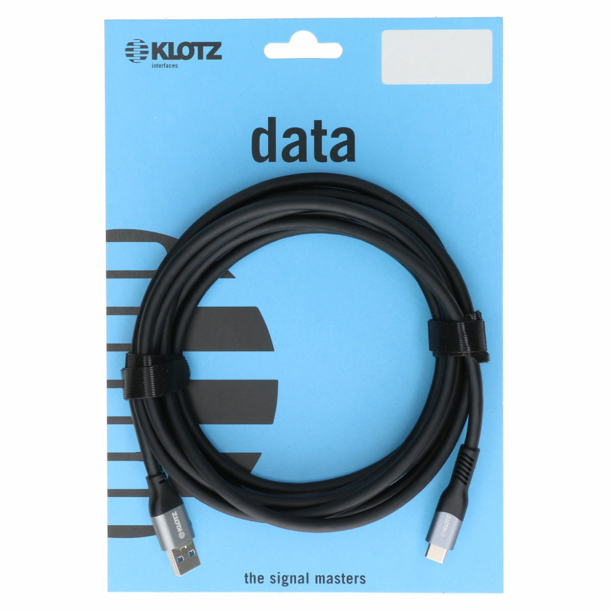 Klotz USB A auf USB C Kabel schwarz aufgerollt in blauer verpackung