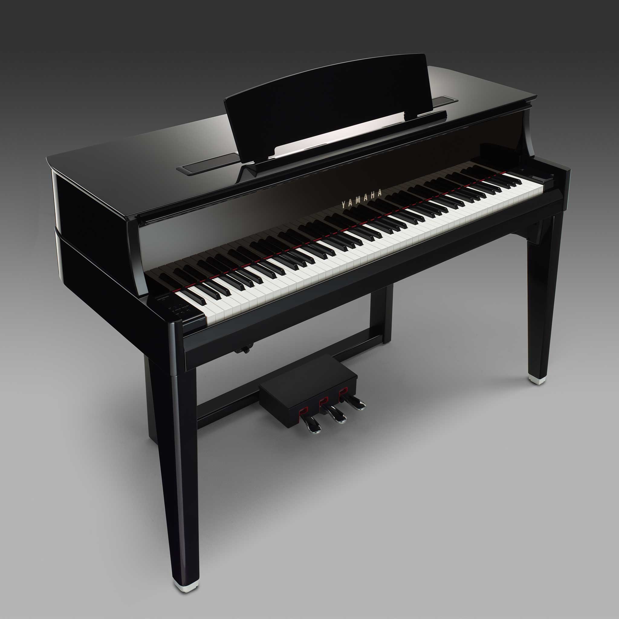 Yamaha N1x schwarz poliert winkel von links