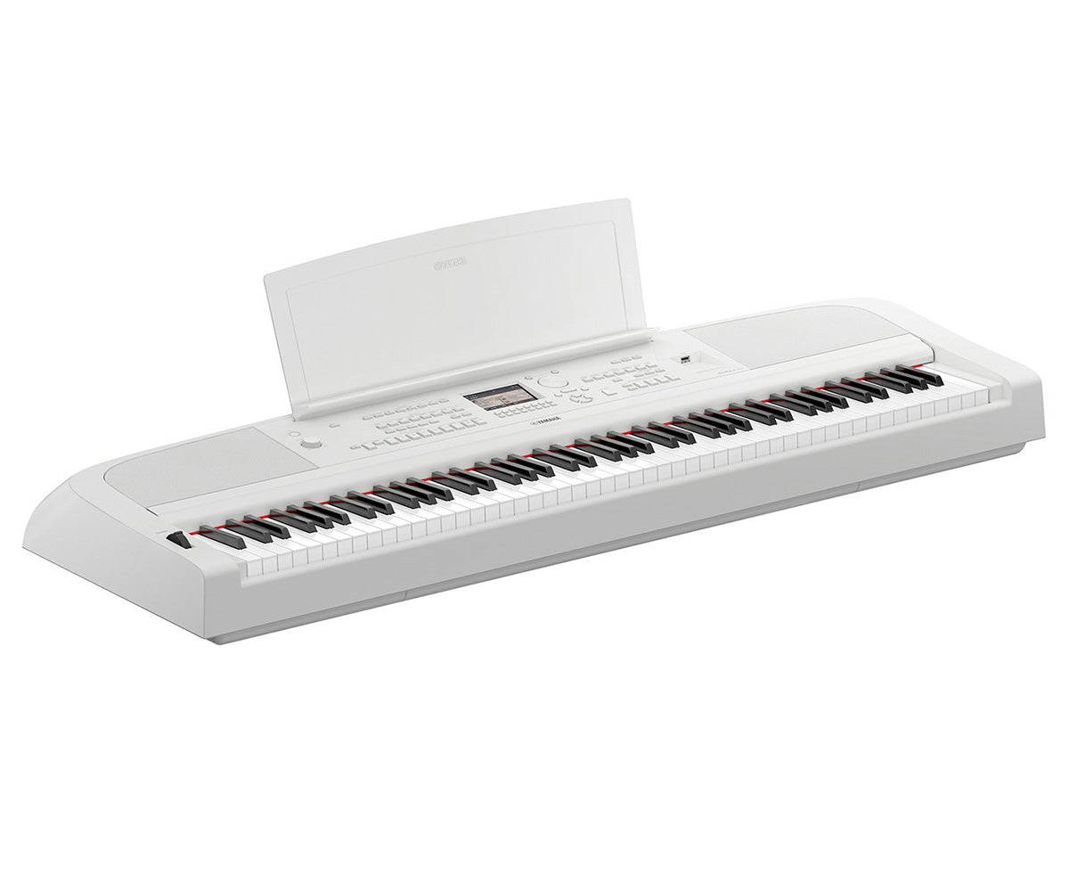 Yamaha DGX670WH Portable Grand 