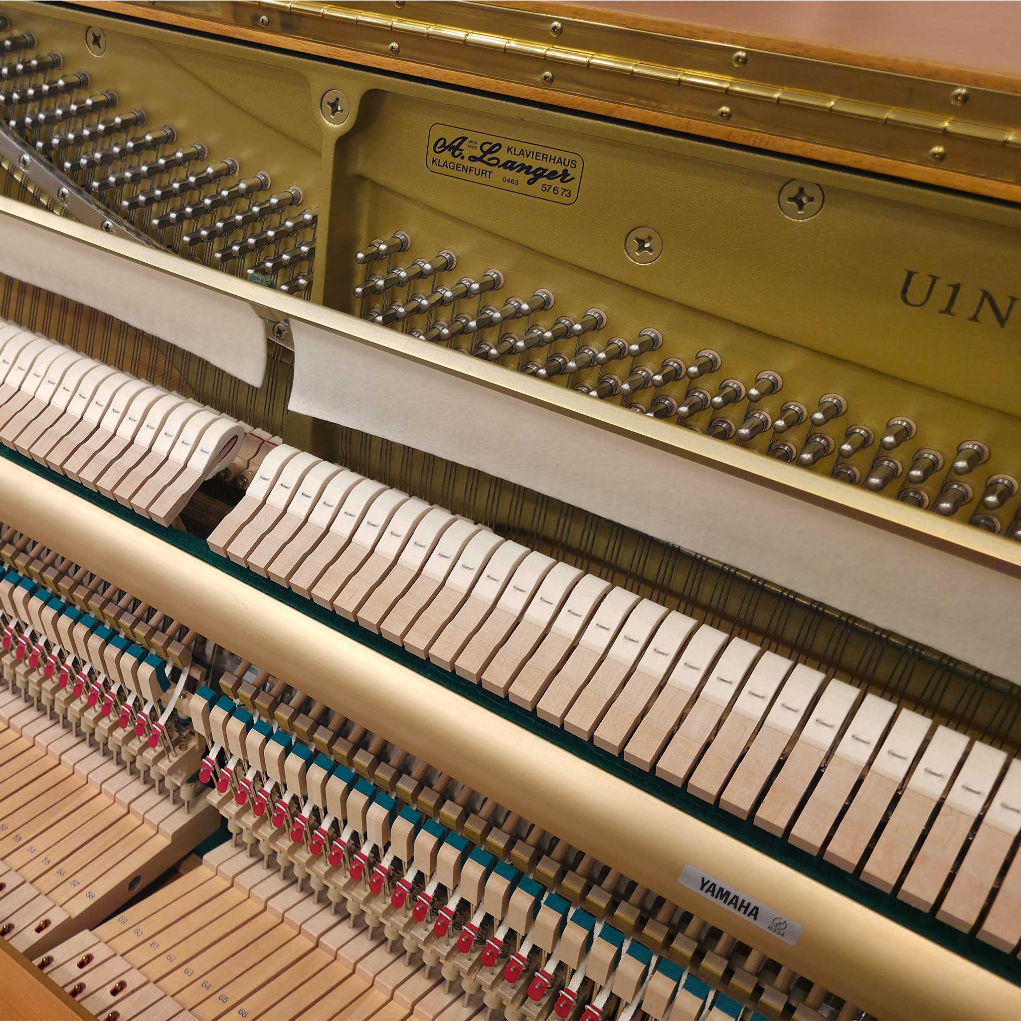 Yamaha U1N - Kirschbaum - gebraucht