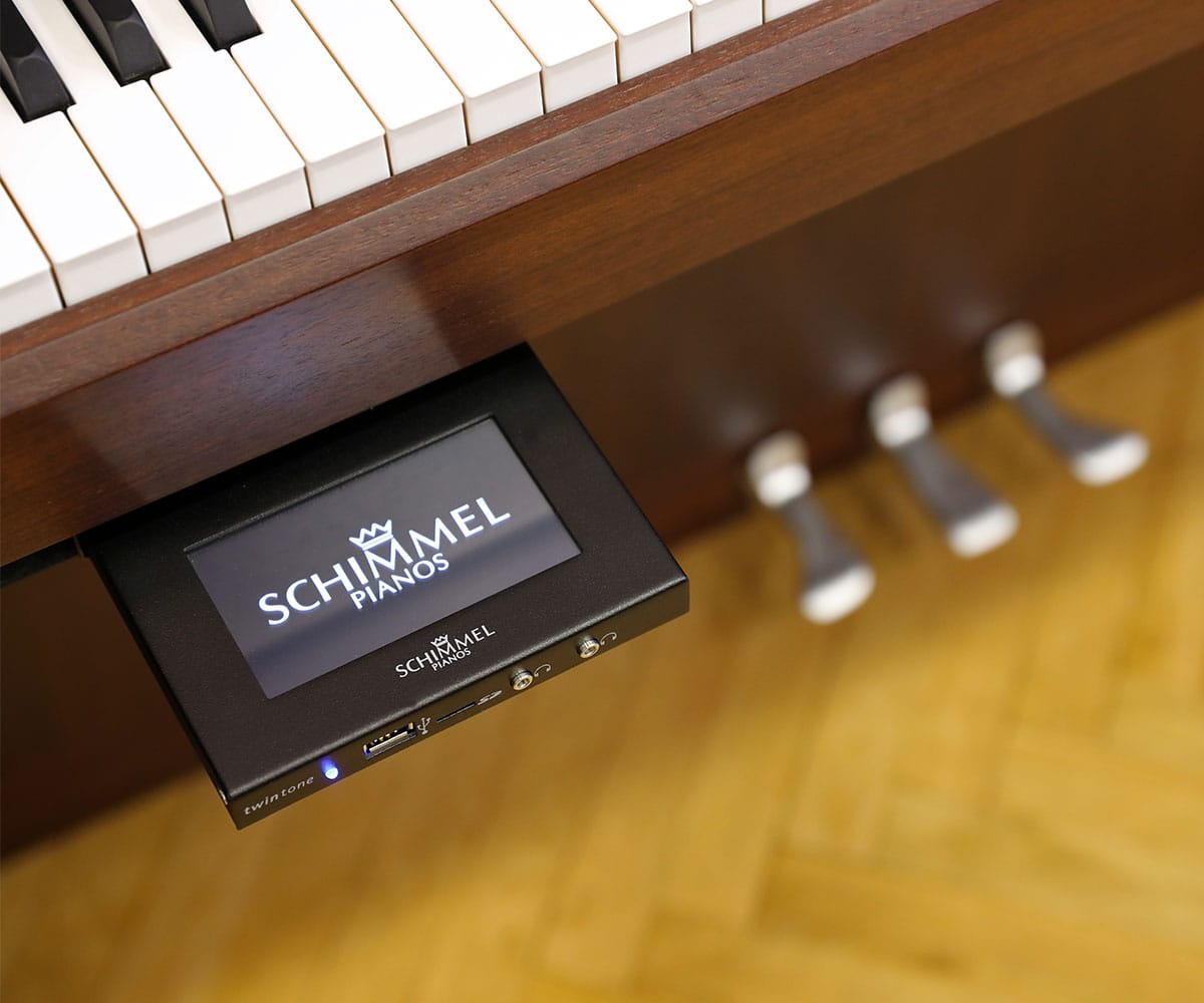 Wilhelm Schimmel W114 Tradition Nussbaum mit twintone  detail Soundmodul