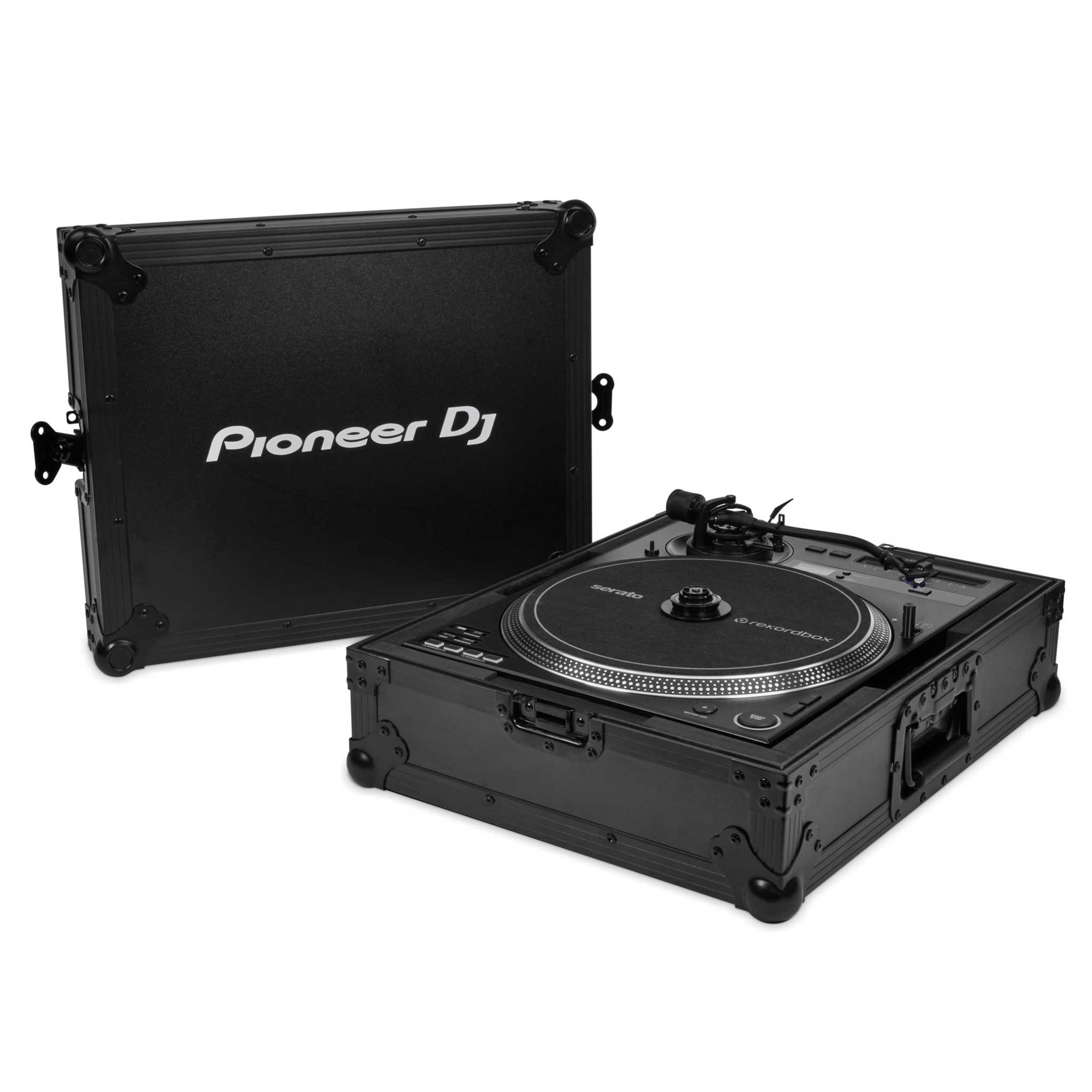 Flightcase PLX-CRSS12 und PLX-1000 mit player geöffnet