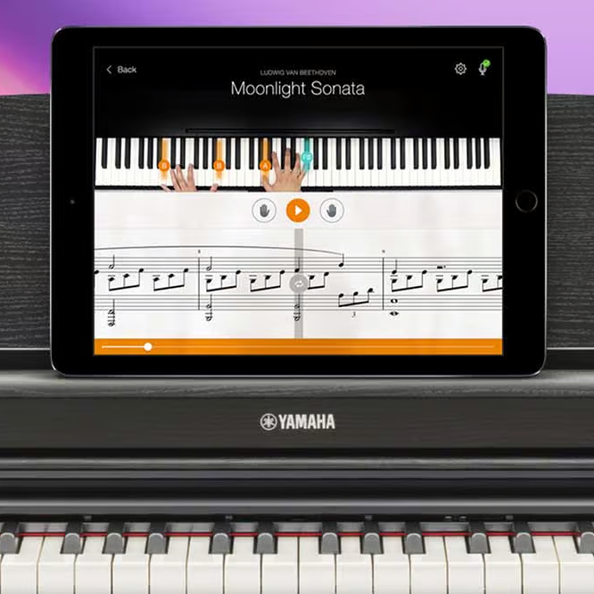 Flowkey Auf Ipad am Piano