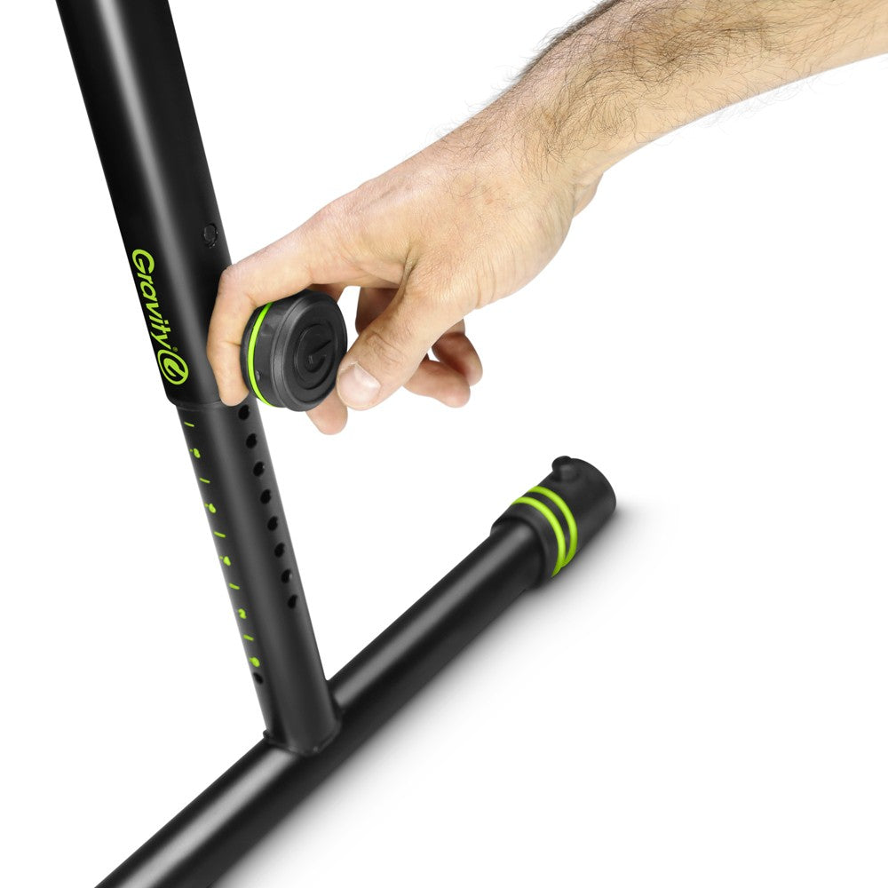 Gravity Keyboard Tisch KSTS01  verstellen mit haarige Hand