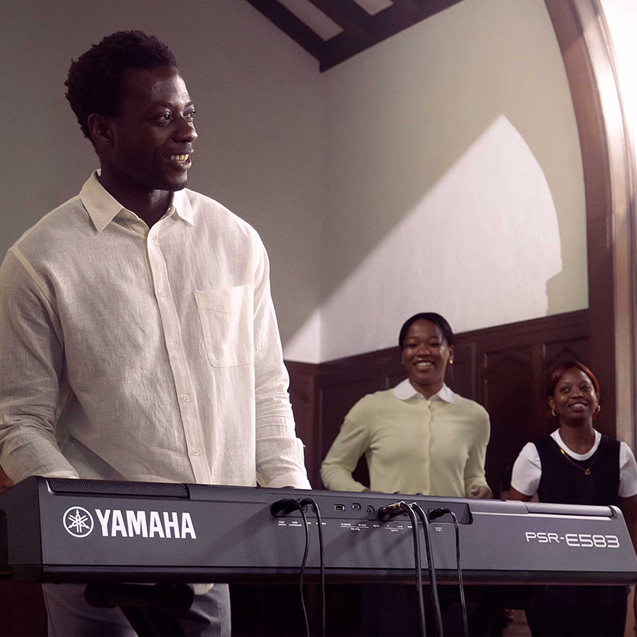 Yamaha PSR-E583 Keyboard