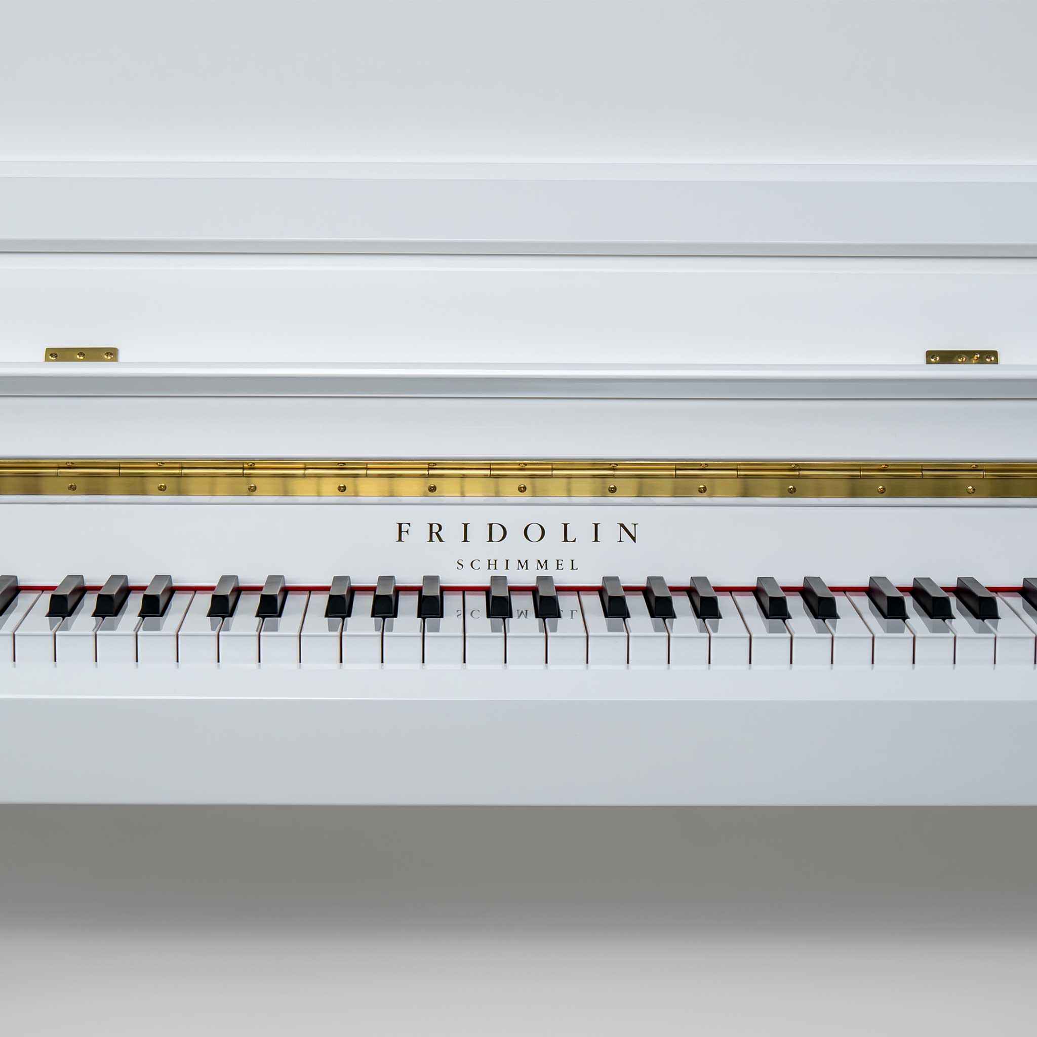 Fridolin Schimmel Klavier weiss poliert front fetail
