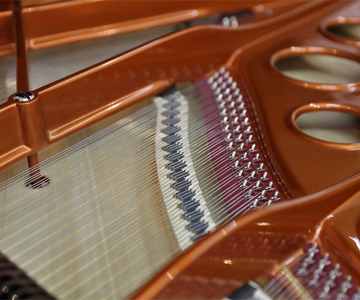 Flügel Bösendorfer 200, gebraucht detail gussrahmen und saiten