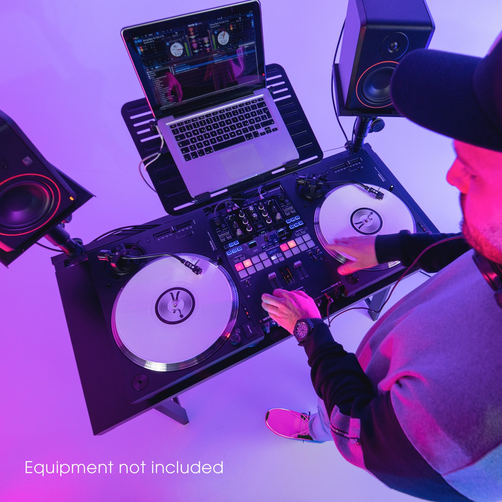 Gravity FDJT 01 DJ Tisch Oben beim Auflegen