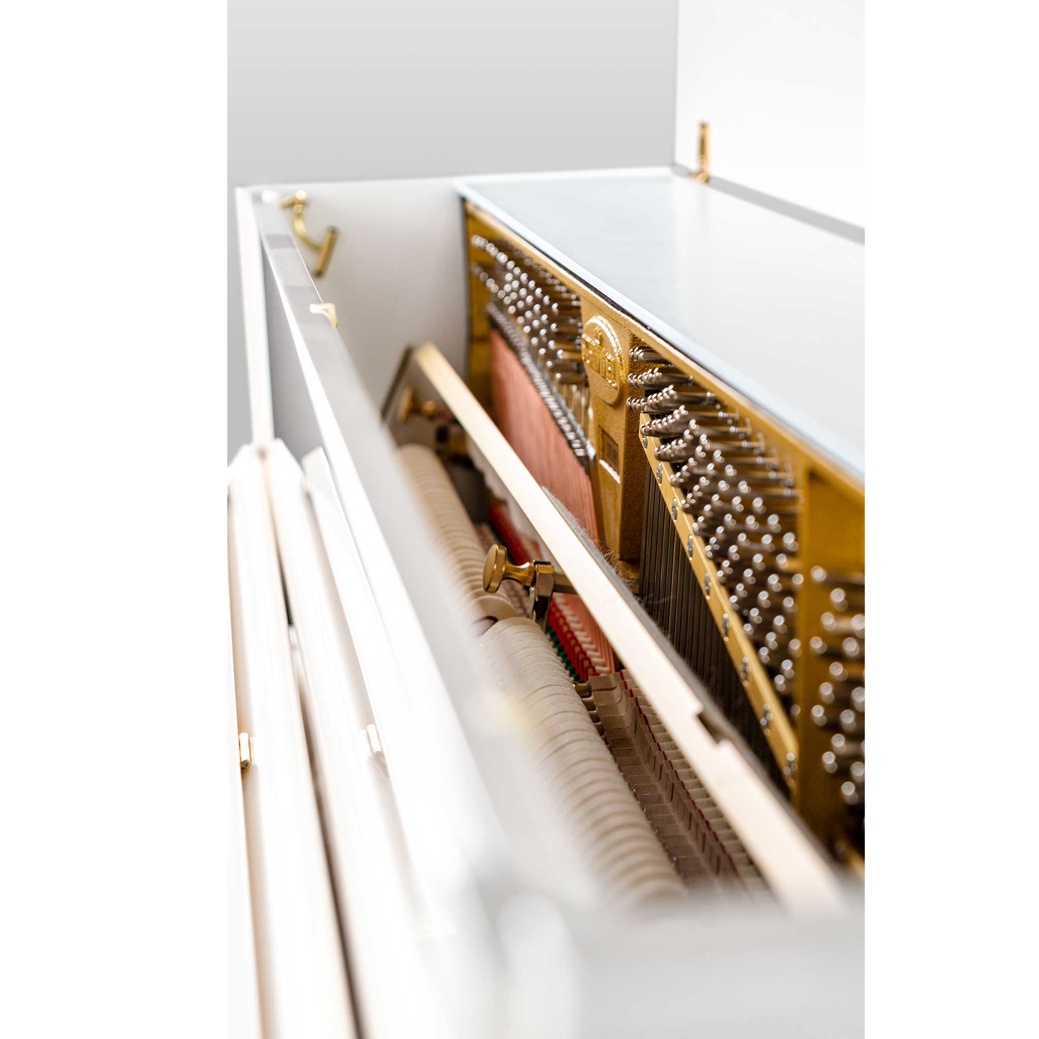 Schimmel Piano C116 Tradition weiss poliert front detail mechanik