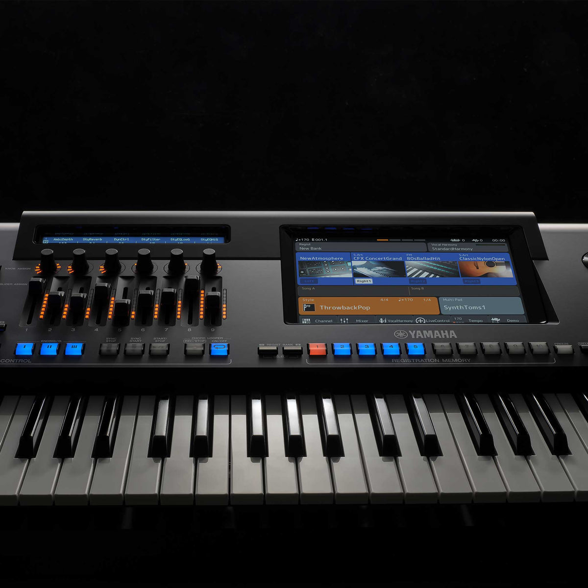 Yamaha Genos2 Keyboard display detail dark