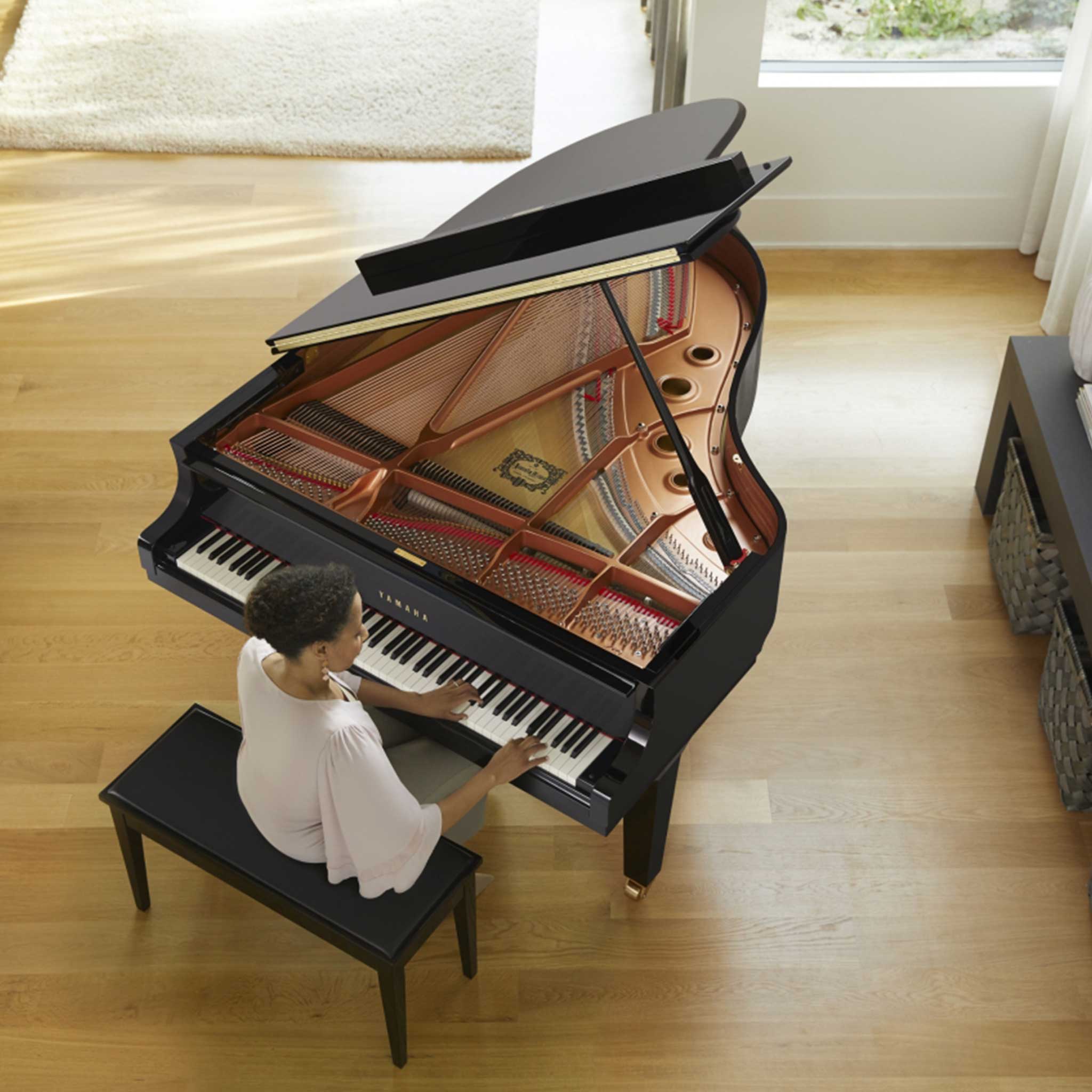 Yamaha C3xSH3 Grand Piano oben