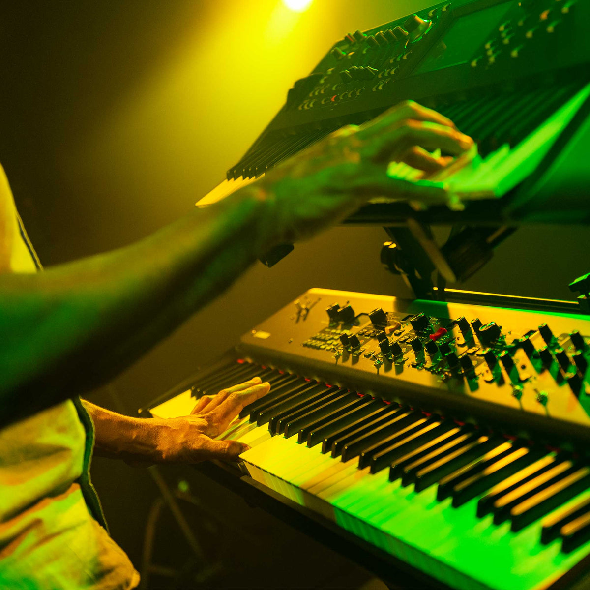 Yamaha CP88 on stage playing green light